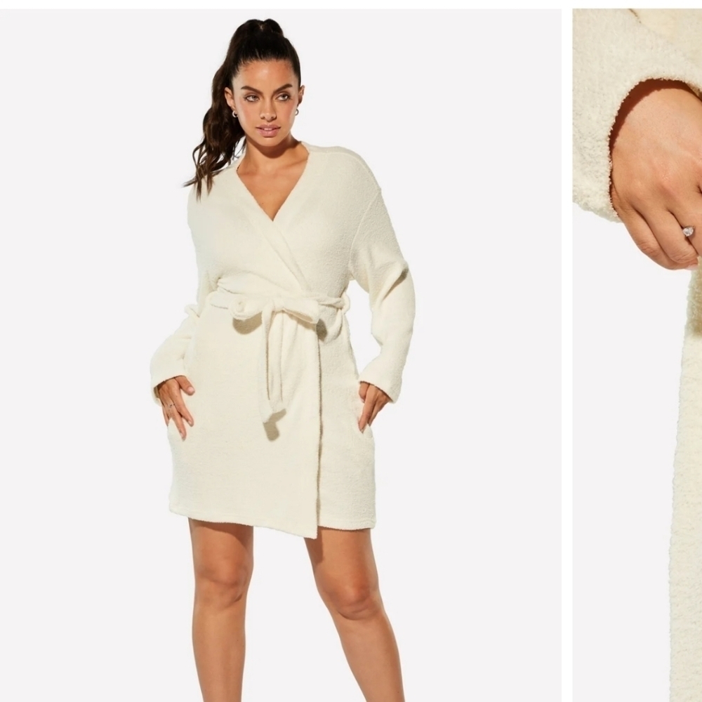 PET ME MINI ROBE